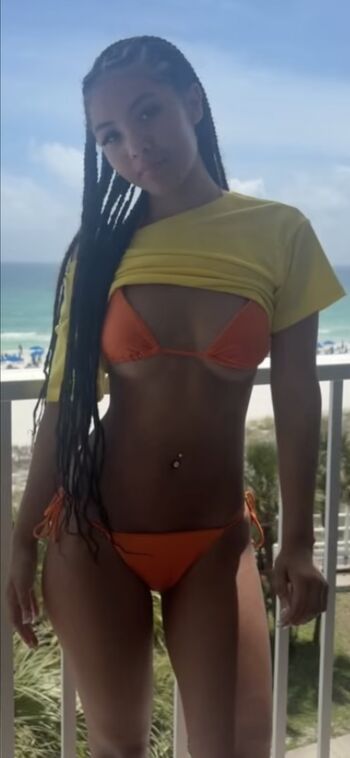 Full leaked Makenzie private photo