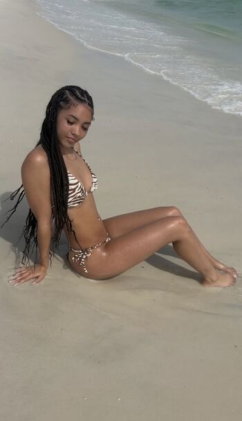 Full leaked Makenzie private photo