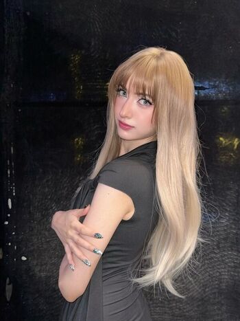 Full leaked Makimaxsan private photo
