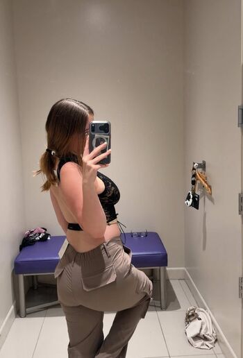 Full leaked Makky page private photo
