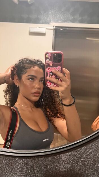 Full leaked Malaika terry private photo