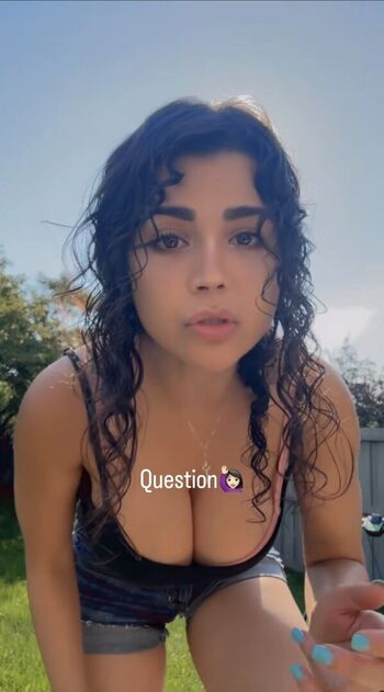 Full leaked Malaikasoffline private photo