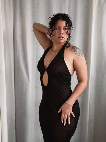 Full leaked Maleni cruz page private onlyfans photo