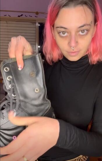 Full leaked Malfeitona private photo