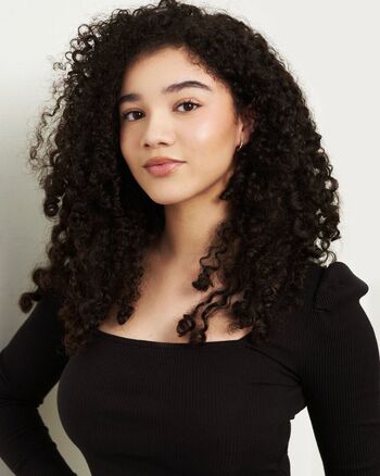 Full leaked Malia baker private photo
