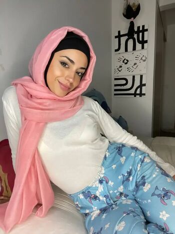Full leaked Malikafaris private photo