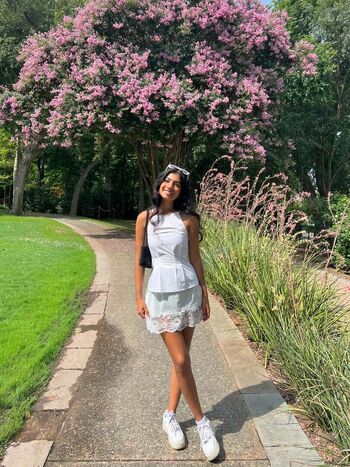 Full leaked Mallika sabnani private onlyfans photo