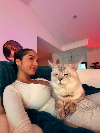 Full leaked Malu trevejo  page private photo
