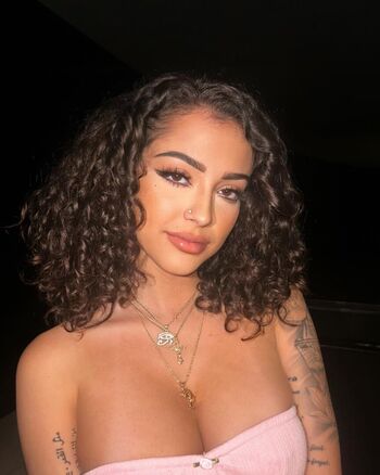 Malu Trevejo