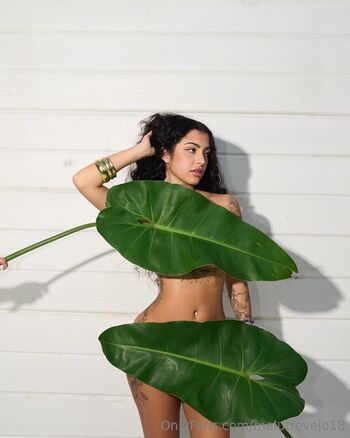 Full leaked Malu trevejo page private photo