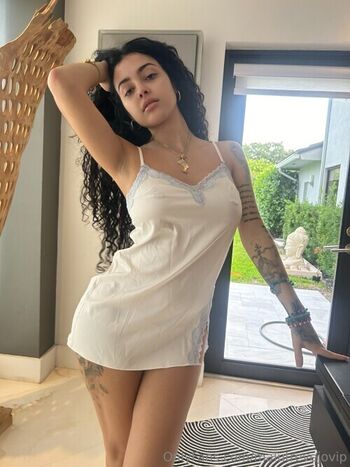Full leaked Malu trevejo private photo