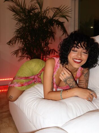 Full leaked Malu trevejo  page private photo