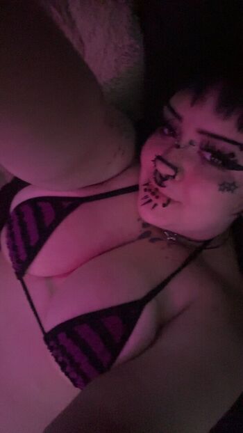 Full leaked Mama boner private photo