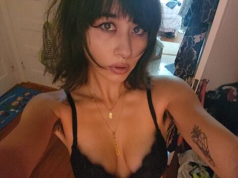 Full leaked Mama moons private photo