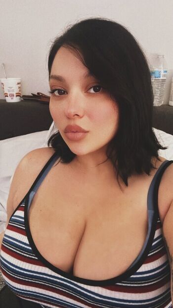 Full leaked Mambacita private photo