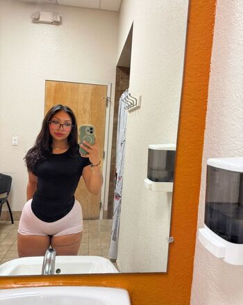 Full leaked Mamilxxsa private onlyfans photo