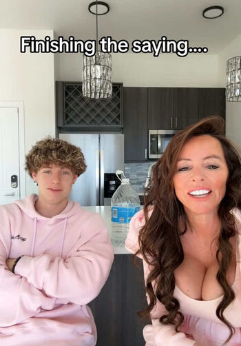 Full leaked Mammasol private onlyfans photo