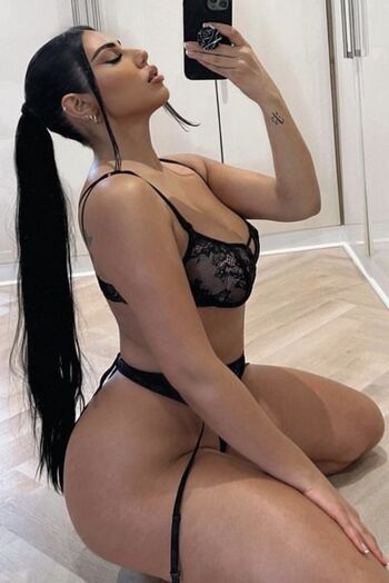 Full leaked Mandi vakili private onlyfans photo