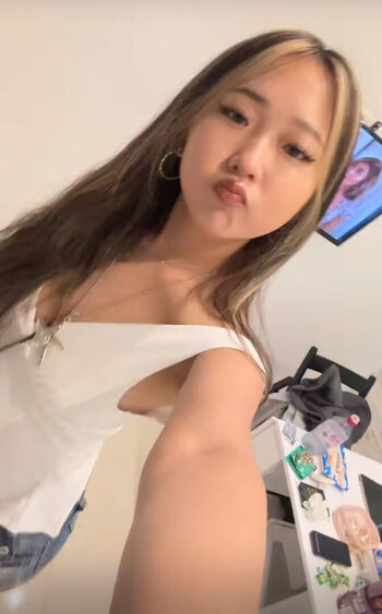 Full leaked Mandy lee private photo