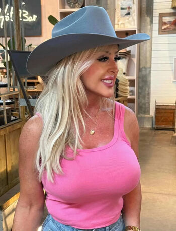 Full leaked Mandy mccrum page private onlyfans photo