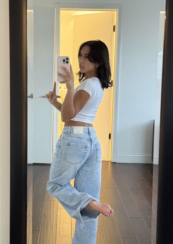 Full leaked Maneaterjade private onlyfans photo