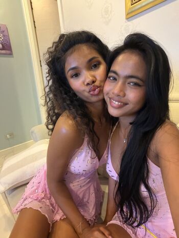 Full leaked Manirat private photo