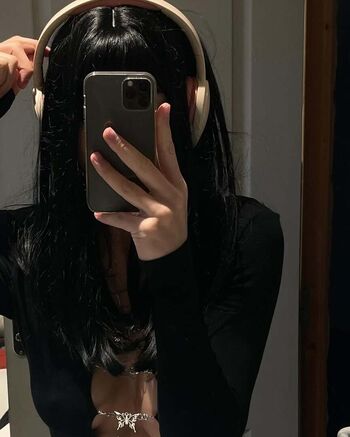 Full leaked Manon lara private onlyfans photo