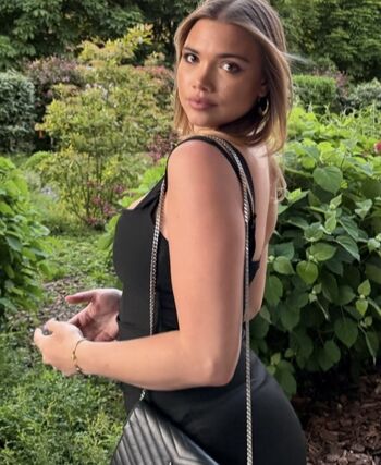 Full leaked Manonjkrr private photo