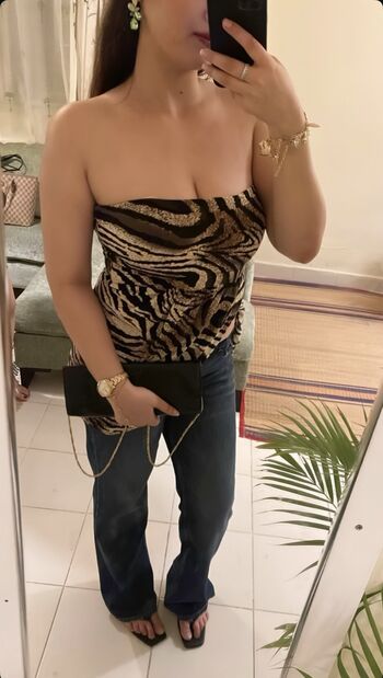 Full leaked Mansi dasila private onlyfans photo