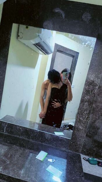 Full leaked Mantasha pathan private photo