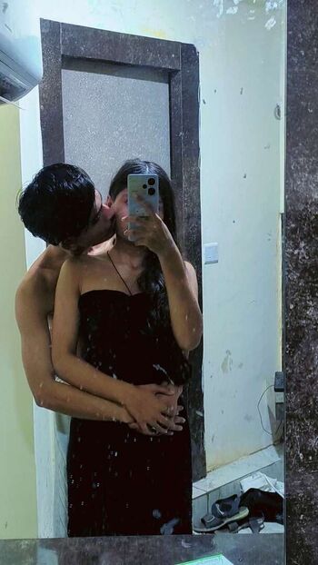 Full leaked Mantasha pathan private photo