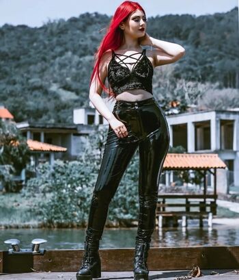 Full leaked Manuela mont page private photo