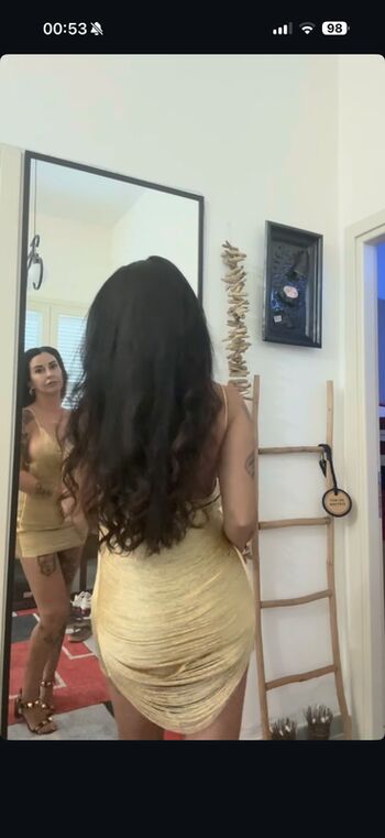 Full leaked Manush private photo