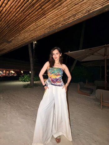 Full leaked Manushi chhillar private photo