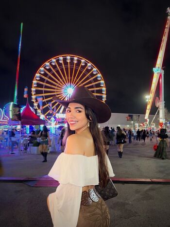 Full leaked Maoly garcia private photo