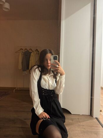 Full leaked Maroasmr private onlyfans photo