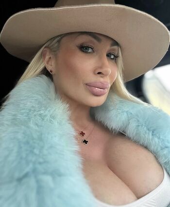 Full leaked Mara traversi private onlyfans photo