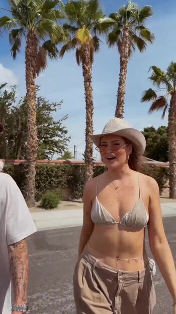 Full leaked Maren wolf private onlyfans photo