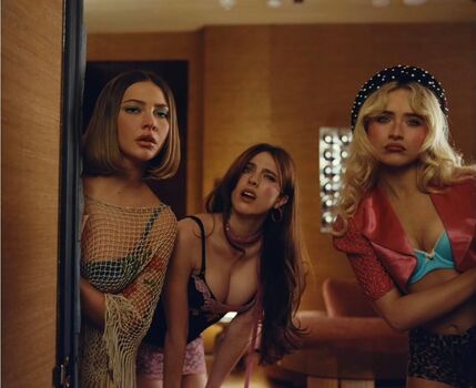 Full leaked Margaret qualley page private onlyfans photo