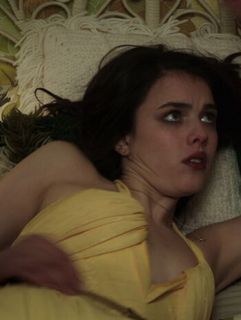 Full leaked Margaret qualley private photo