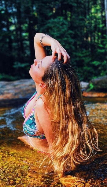 Full leaked Margauxtips private photo