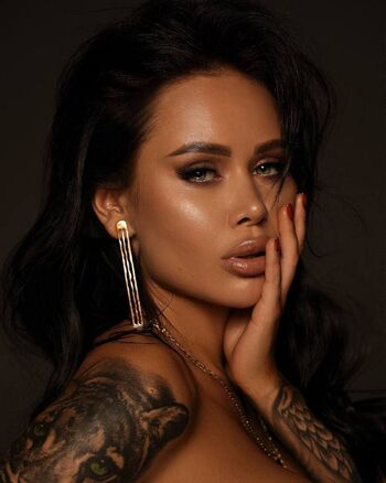 Full leaked Margo damaska private onlyfans photo