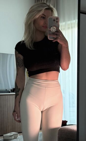 Full leaked Margot dulac private photo