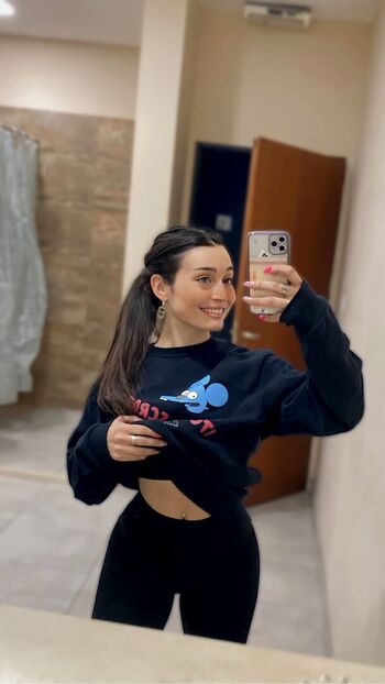 Full leaked Mari luna private photo
