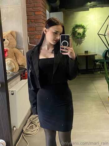 Full leaked Mari moon private onlyfans photo