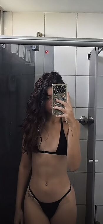 Full leaked Mari private onlyfans photo