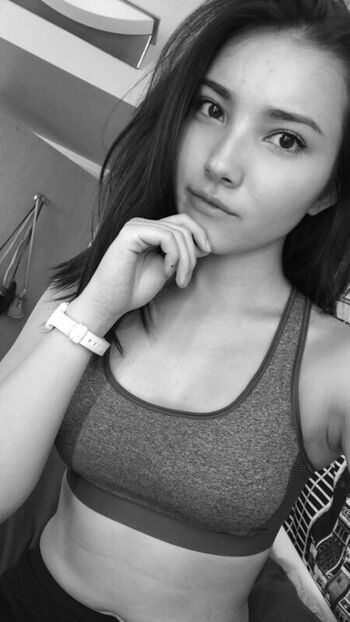 Full leaked Maria zhang page private photo