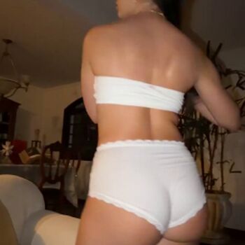 Full leaked Mariagemeaoficial private photo