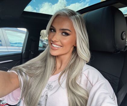 Full leaked Mariah may  page private onlyfans photo