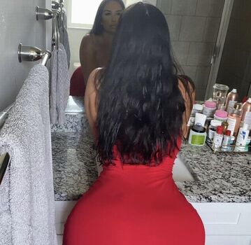 Full leaked Mariahhbrianne page private photo